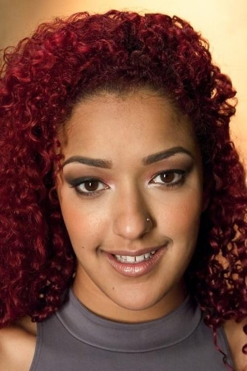 Daisy Ducati as Roxy