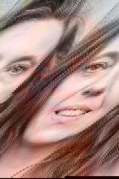 Michèle Clément as Vendeuse fromage