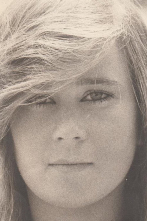 Lorna Palombini as Tre