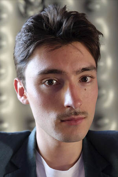 Marcos Cartoy Díaz as Luis