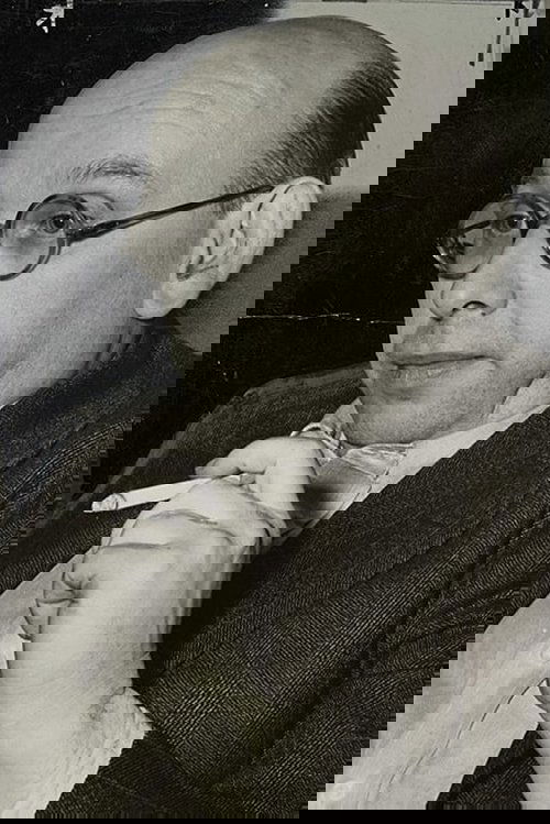 Hanns Eisler as Self (archive footage)