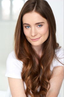 Grace Munro as Maggie