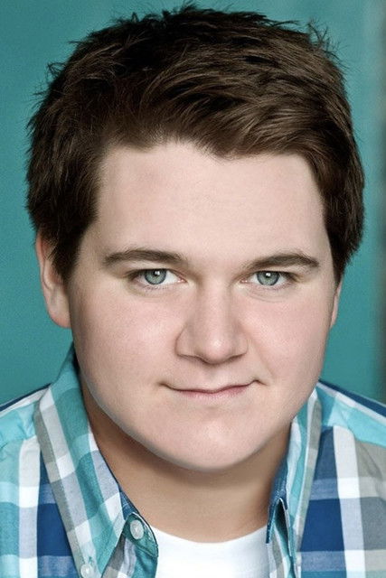 Brandon Craggs as Oscar
