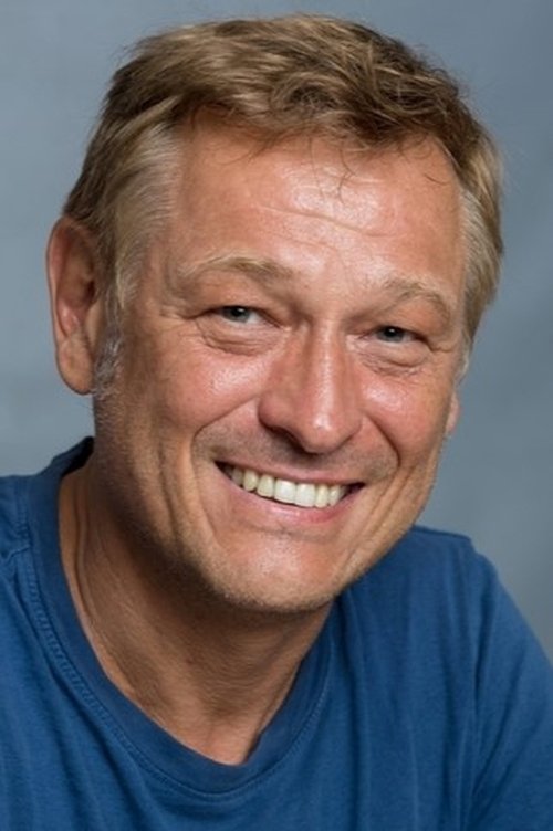 Antoine Stip as Denis Loman