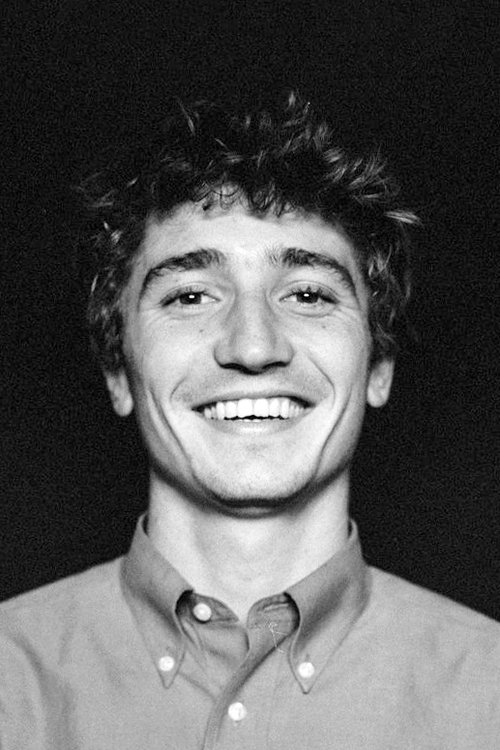 Mees Peijnenburg as Kars