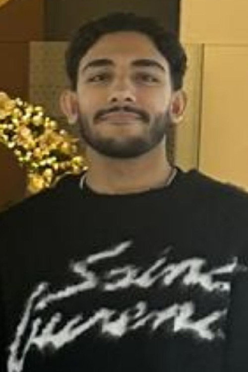 Ayaan Bhatti as Radio Presenter