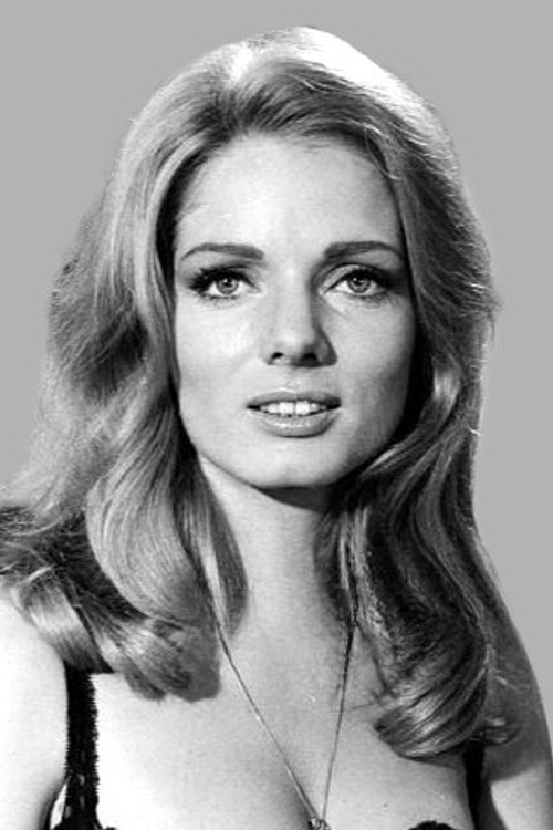 Ini Assmann as Salinger's secretary