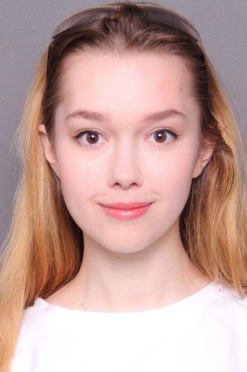 Alisa Lukshina as 