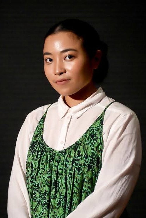 Aimee Janice as Cousin