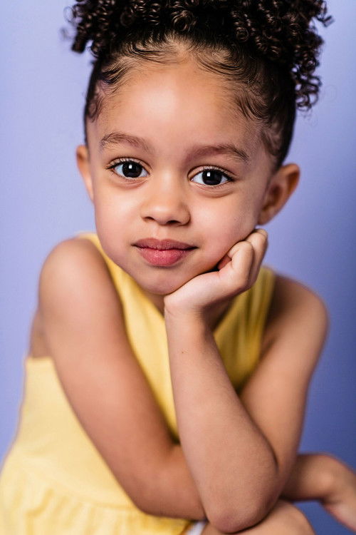 McKenzie Melia Calderon as Kid Narrator (voice)