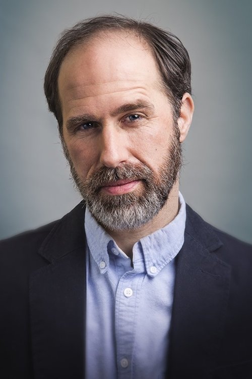 Brian Gallagher as Avery Masterson