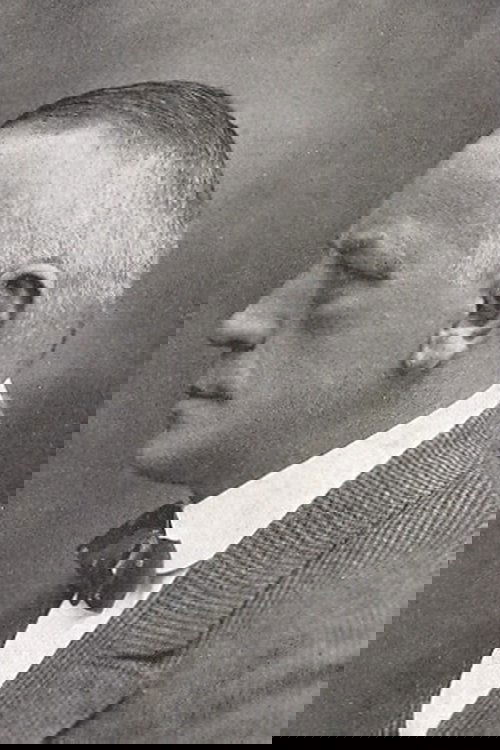 Albert Patry as Prof. Grey, British Museum