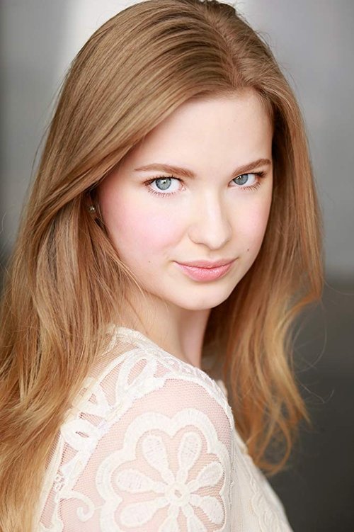 Kylie Hart as Brooke Douglas