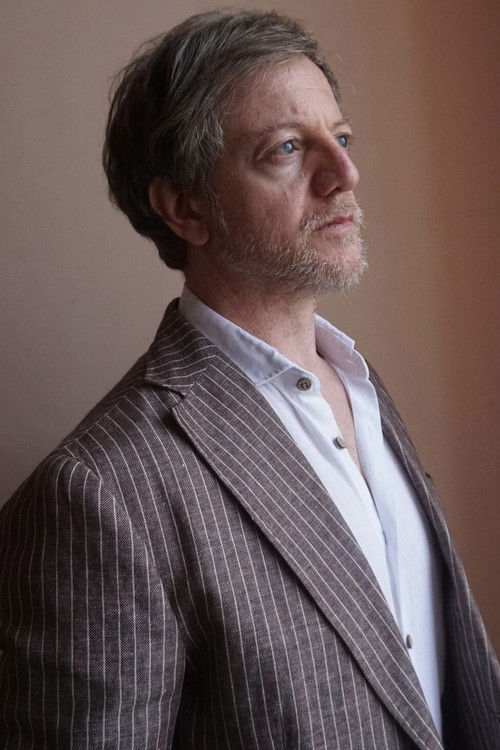 Mario Zinno as Alfredo