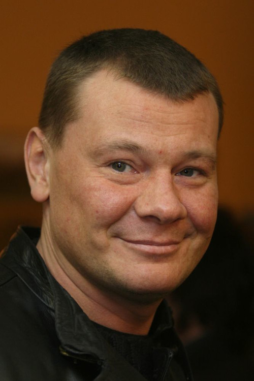 Vladislav Galkin as Mikhailov