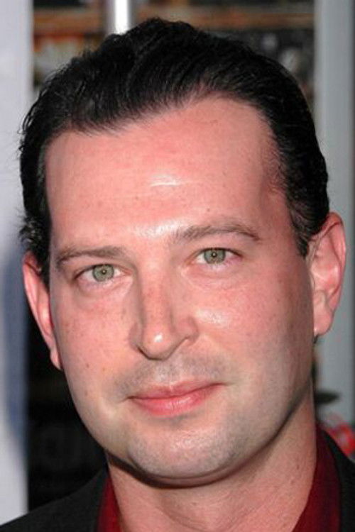 Christian Keiber as FBI Agent Carl Dundreff