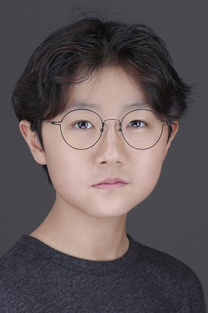 Joseph Y. Lee as Jayden Winfield