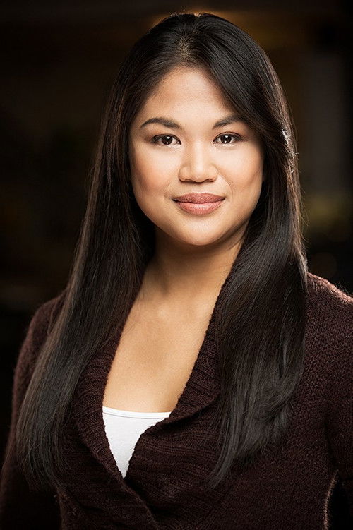 Lissa Neptuno as Joanne