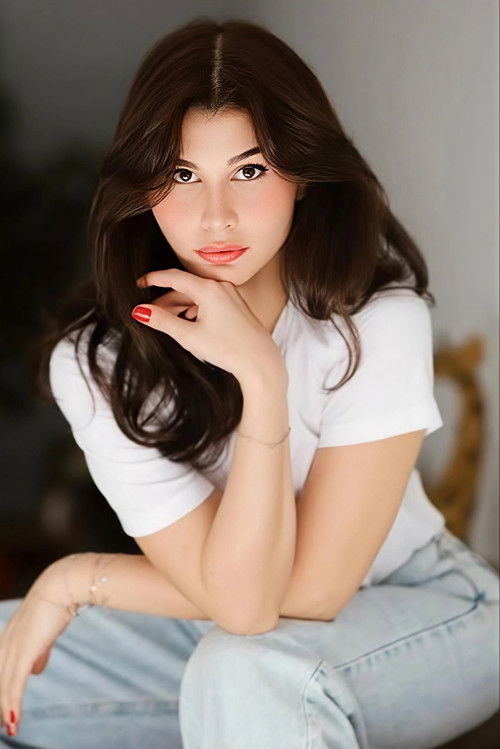 İrem Alnıaçık as Solin (voice)