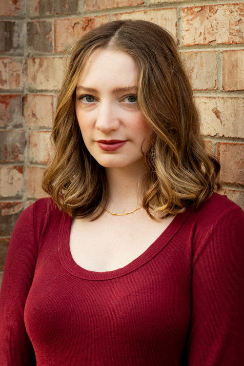 Jadyn Heinrichs as Kristal