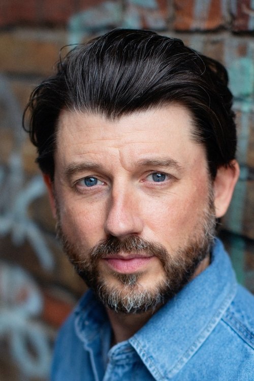 Steffen Lehmann as Andy