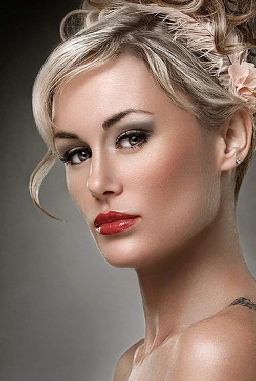 Stacey Dixon as Entity