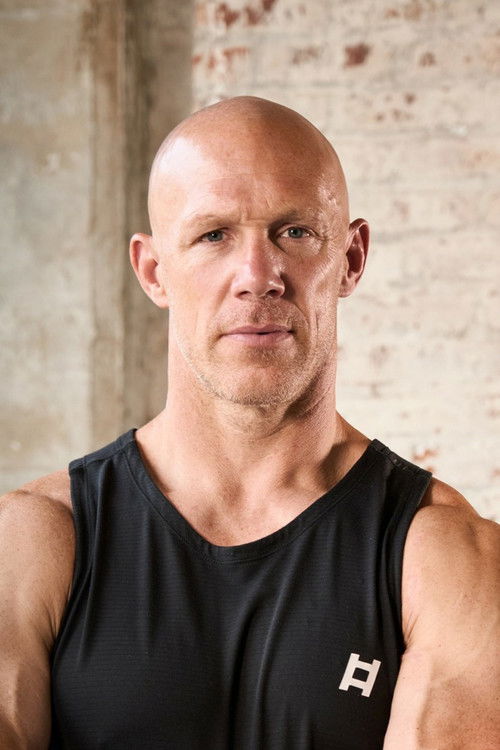 Rob MacDonald as Maximus