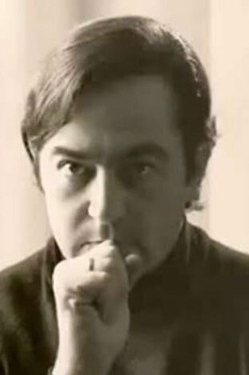 Nikos Grammatikopoulos as Self - Narrator (voice)