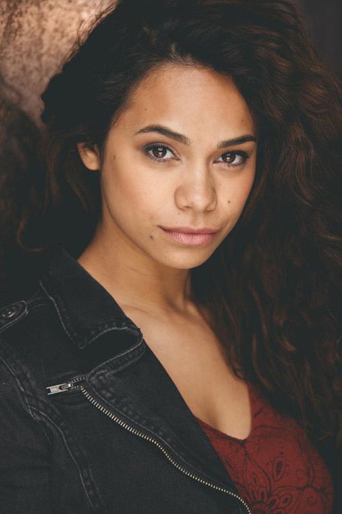 Ezra Shipin as Sofia