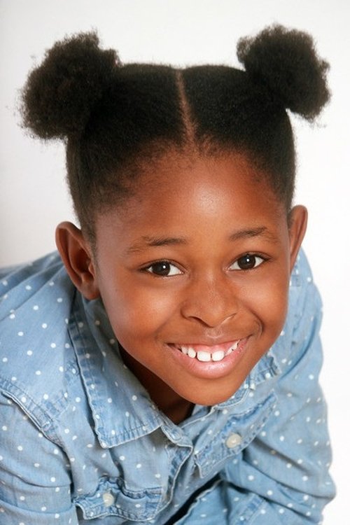 Nakai Takawira as Andrea