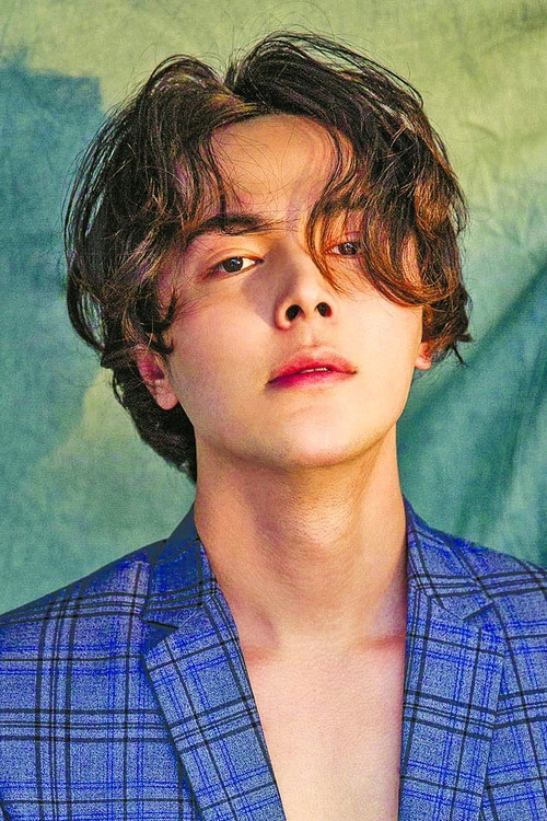 Jeffrey Lou as Young Chow Kai Kwong