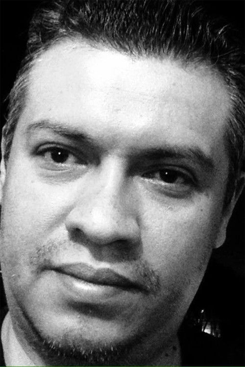 Mario Guerrero as Hombre 4