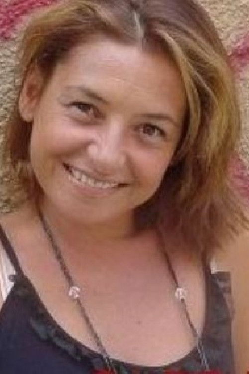 Paola Majano as Lara (voice)