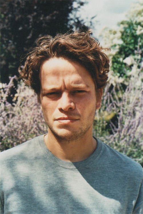 Felix Meyer as Jules