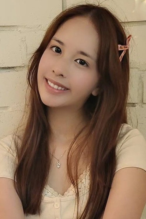 Bianca Chan as Bianca Mui