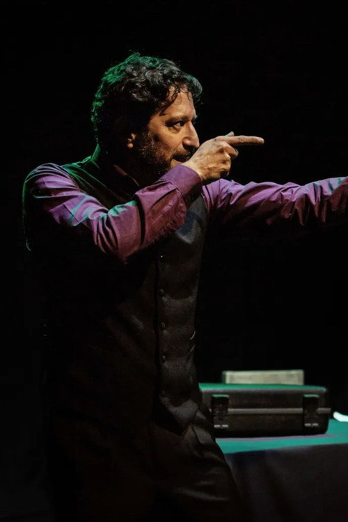 Ariel Galeano as Papá