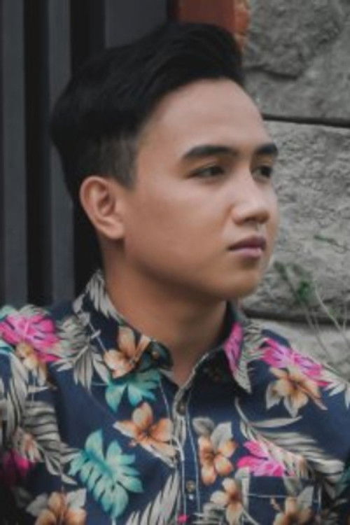 Ryan Espanol as Julius