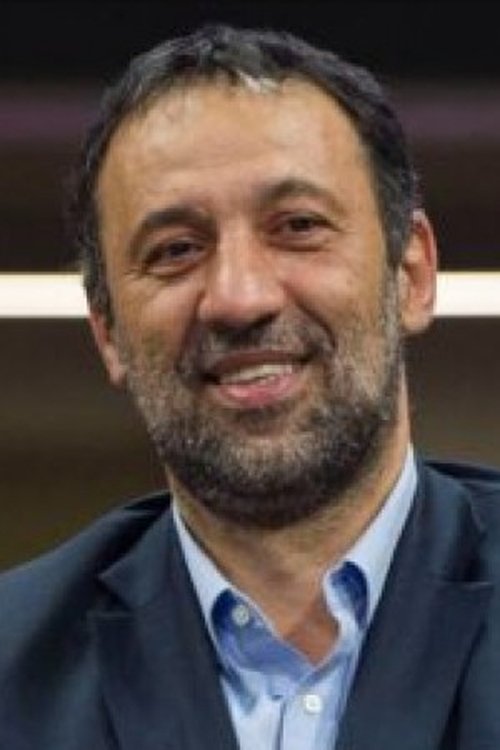 Vlade Divac as Vlade Divac
