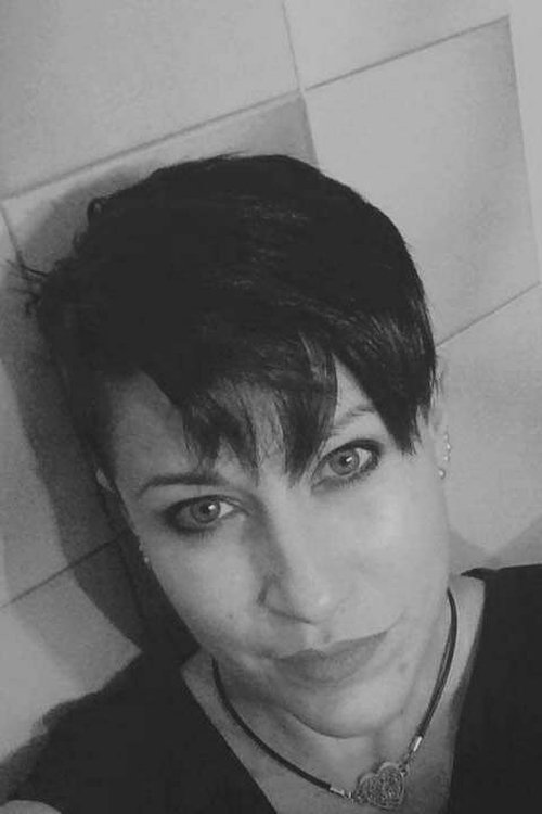 Eleonora Pardini as Mara