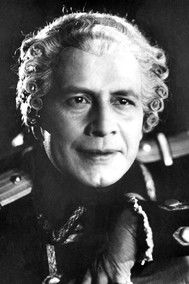 Camille Bert as Doctor