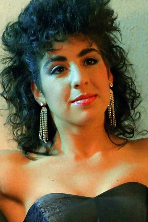 Esther Elise as Groupie