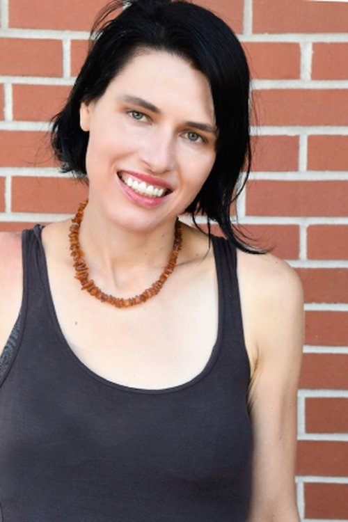 Vida Zukauskas as Sarah