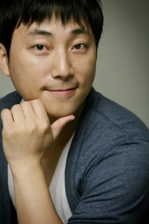 Woo Seung-min as Huh Wook