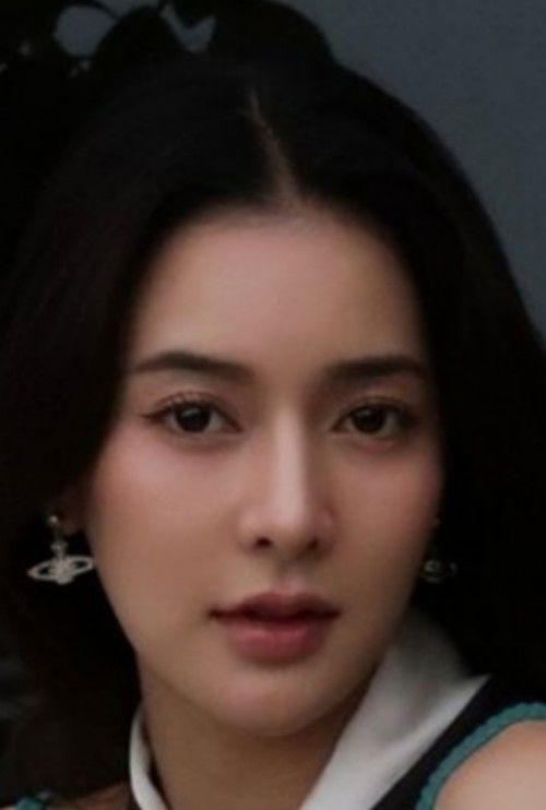 Pattarawadee Laosa as Jane