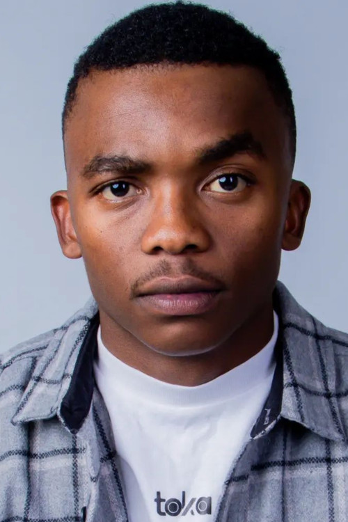 Toka Mtabane as Young Tau