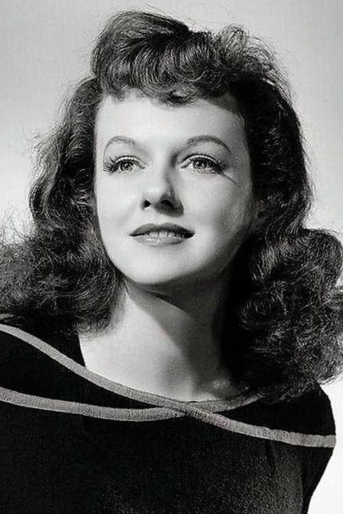 Dorothy Comingore as Susan Alexander Kane