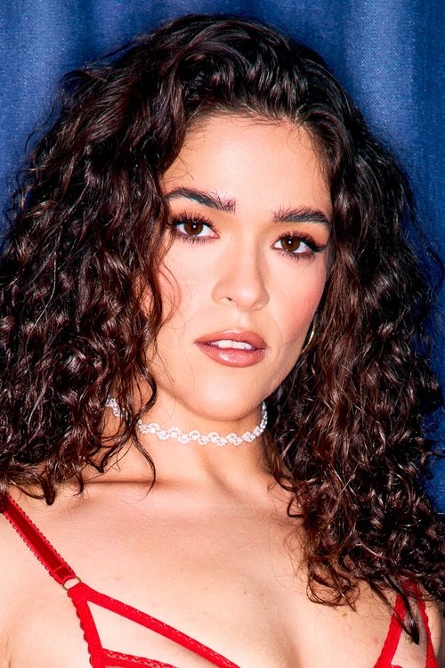 Victoria Voxxx as Dutch