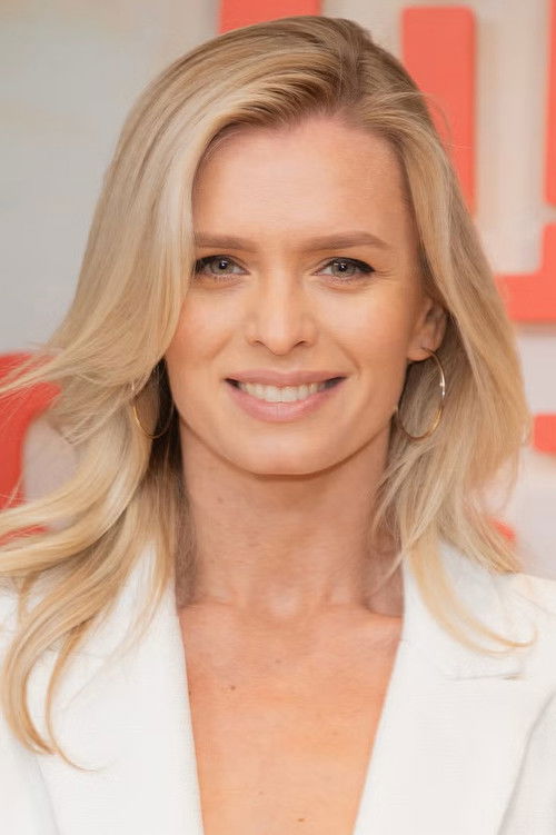 Nadiya Bychkova as Liana