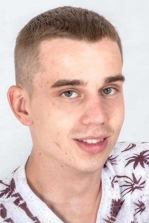 Christafeer Robien as 