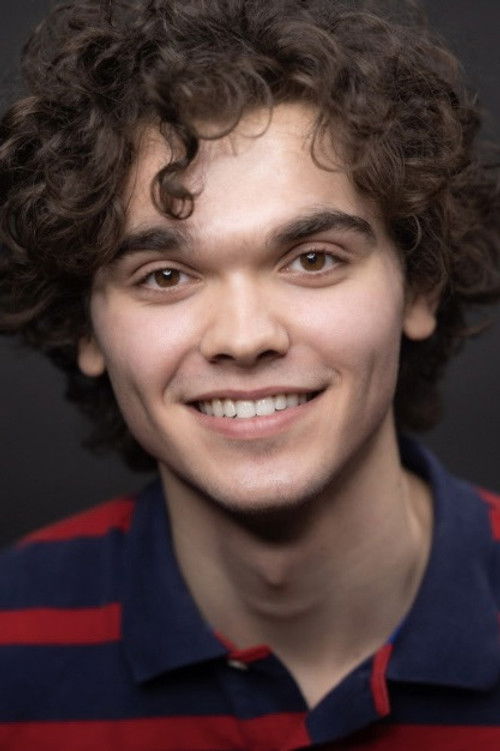 Emmett Kineman as Harry